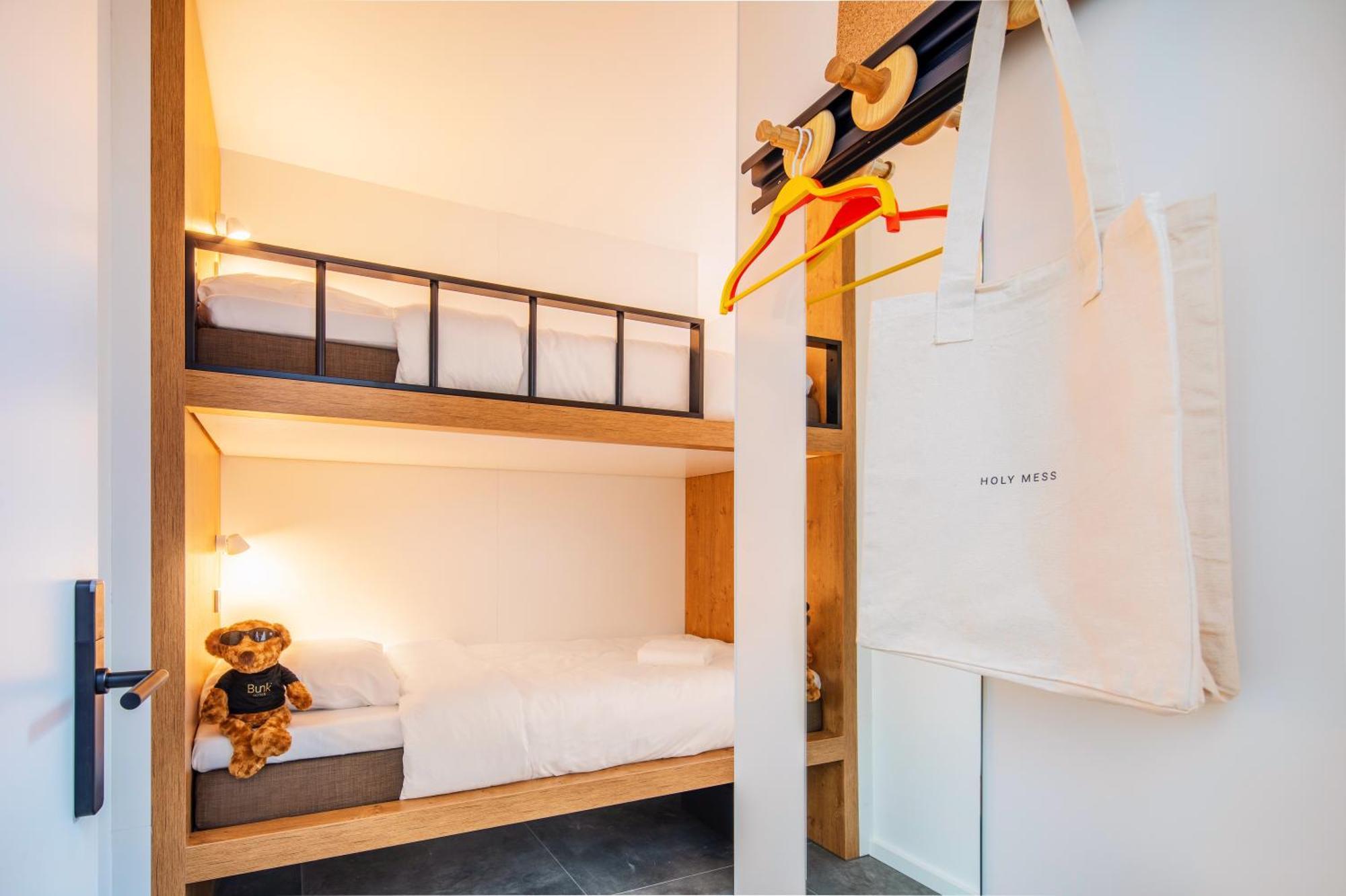 Bunk Hostel Amsterdam Dış mekan fotoğraf