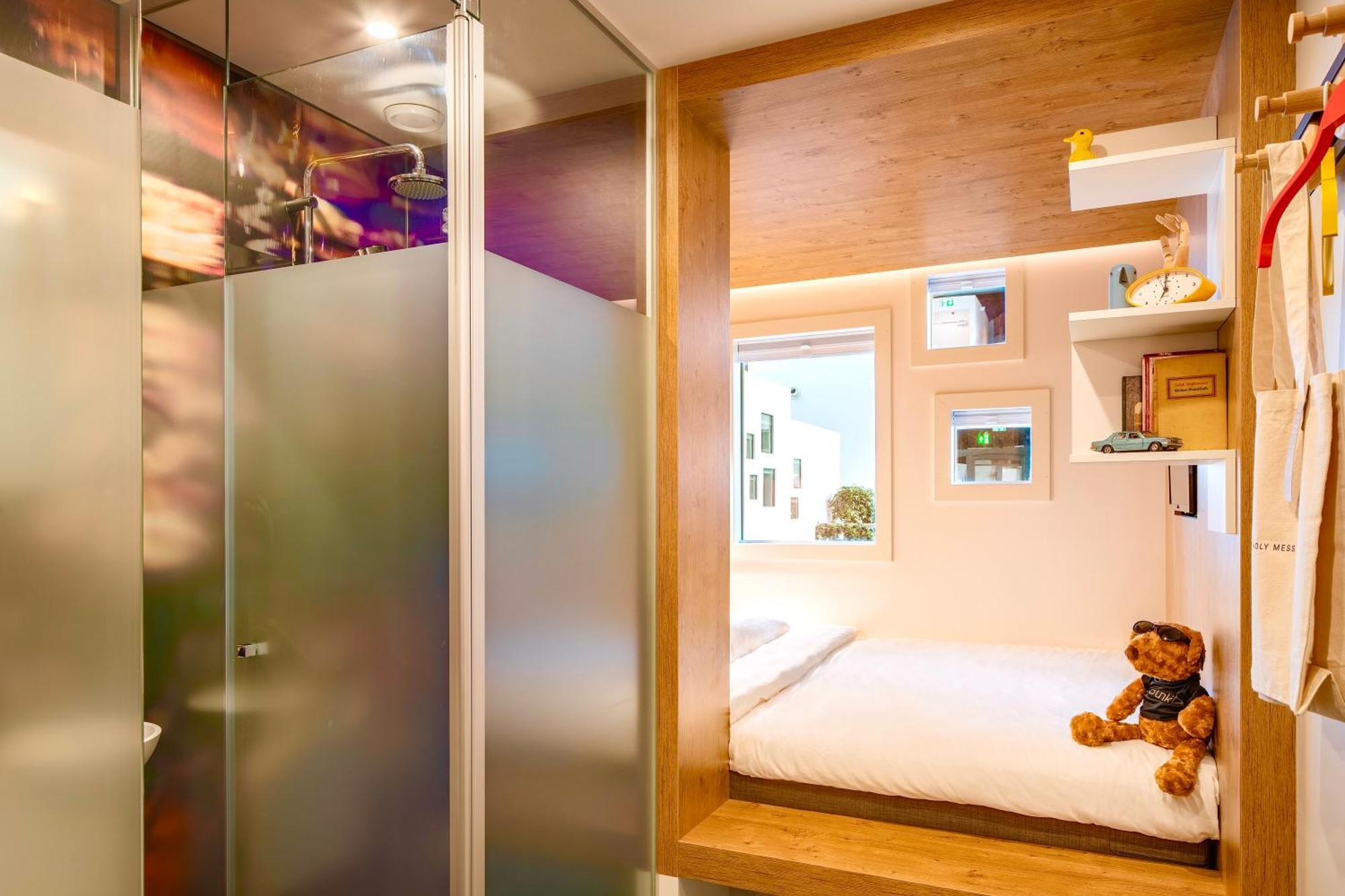 Bunk Hostel Amsterdam Dış mekan fotoğraf